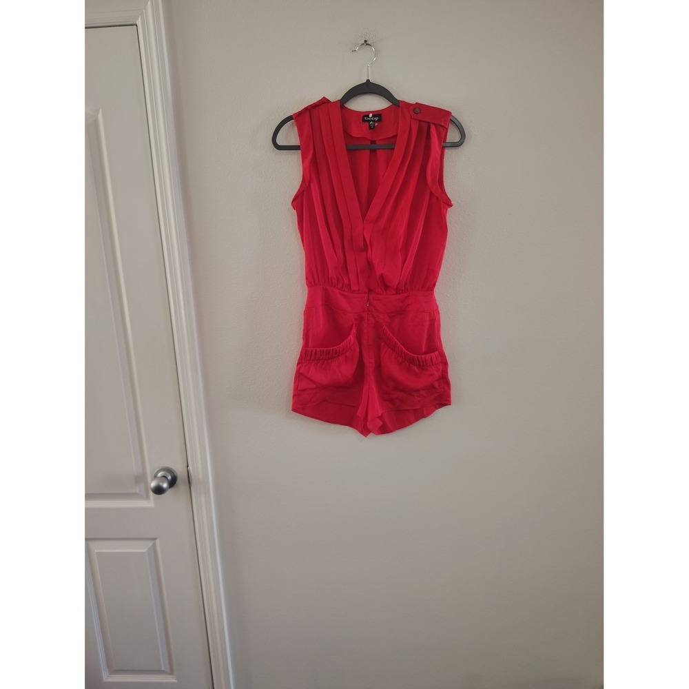 Bebe Red Sleeveless Pleated V-Neck Romper with Pockets XS